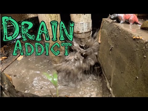 Видео: Засоренный слив 940