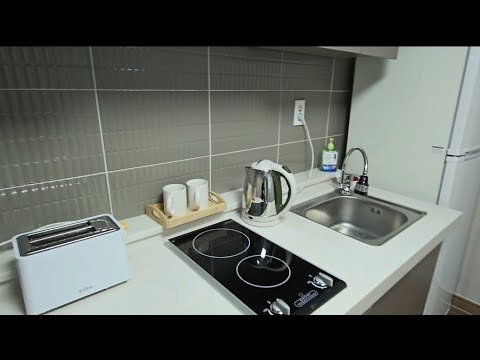 Видео: ГДЕ ЖИВЁТ КАСЯ КИМ/WHERE DOES KASYA KIM LIVE?