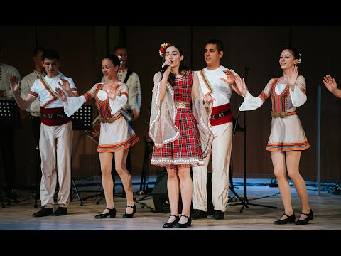 Видео: Ралица Хайдърска | "Срещнаха се два даняца"