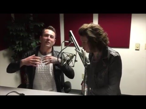 Видео: Asking Alexandria - Интервью Ben & James (Март 2016)