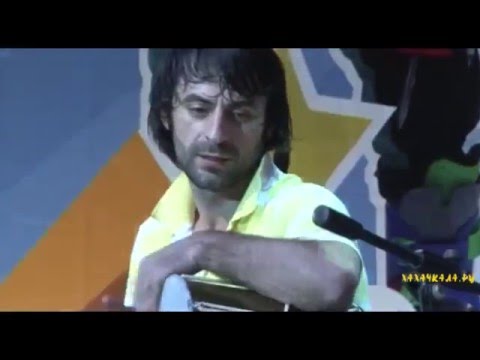 Видео: Юсуп Омаров  Номер барабанщиков