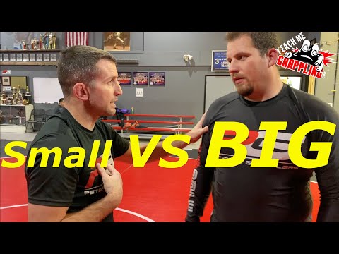 Видео: Сбей БОЛЬШОГО Человека!!! (Одна нога/Беги по трубе)