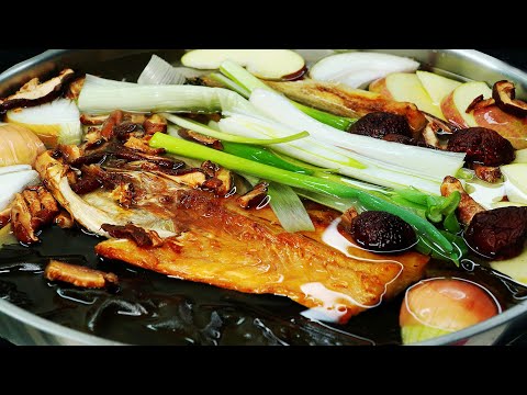 Видео: ✔Рецепт бульона кимчи и как использовать ингредиенты для бульона.