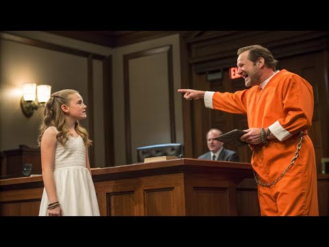 Видео: «Я ЗАЩИТНИЦА отца», — сказала девушка. Судья смеялся… пока ЛАТИНКА не доказала, что она ГЕНИЙ права.