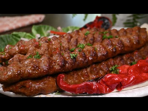 Видео: Турецкий кебаб Адана приготовленный самым лучшим и вкусным способом!