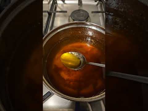 Видео: Очистка масла крахмалом