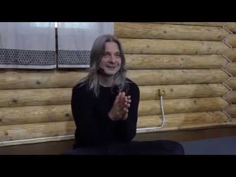 Видео: Сильное влечение между мужчиной и женщиной (Алунайя. Сатсанг на ретрите)