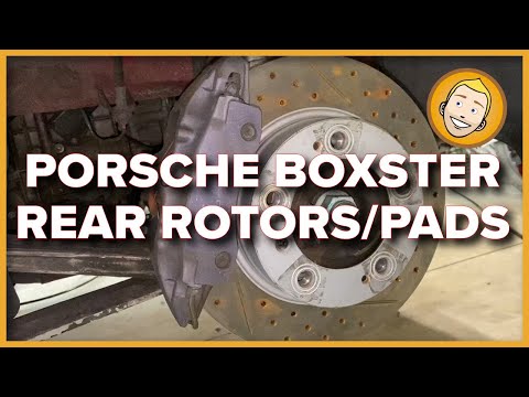 Видео: УДАЛЕНИЕ РЖАВЧИНЫ И УСТАНОВКА ЗАДНИХ ТОРМОЗНЫХ ДИСКОВ И КОЛОДОК на Porsche Boxster 986 (Проект 49...