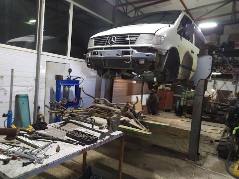Видео: Vito 638 2.2 cdI  турбина с изменяемой геометрией ИЛИ спрямляющий аппарат :)