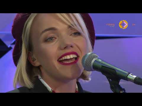 Видео: Настасья -  Заманил меня. Концертный зал. Страна FM LIVE