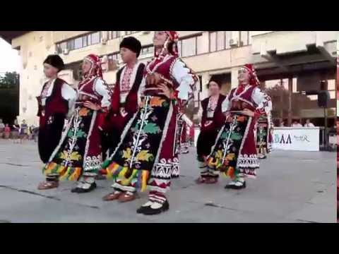 Видео: Детско-юношески ФА Зорница - Камчийски танц - Русенски карнавал 2016