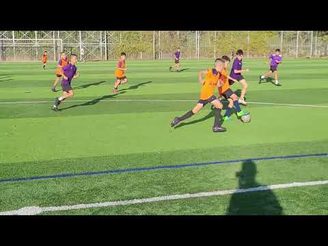 Видео: ФК БОТЕВ СФ (2013) - ФК БОТЕВ СФ (2014) контролна среща 3то полувреме 12:4 к.р.