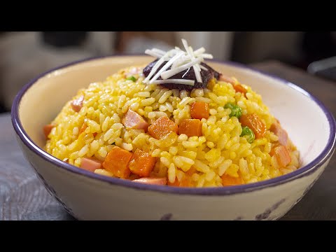 Видео: Сосиска и рис