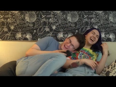 Видео: Брайн Мапс и Анастасиз смеются на протяжении 10 минут