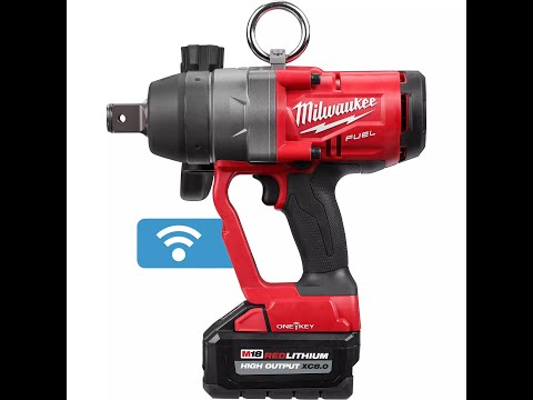 Видео: Сравнение гайковёртов MILWAUKEE M18 FUEL ONEFHIWF1 2400N vs DEWALT DCF899 950N vs пневматика 2710N