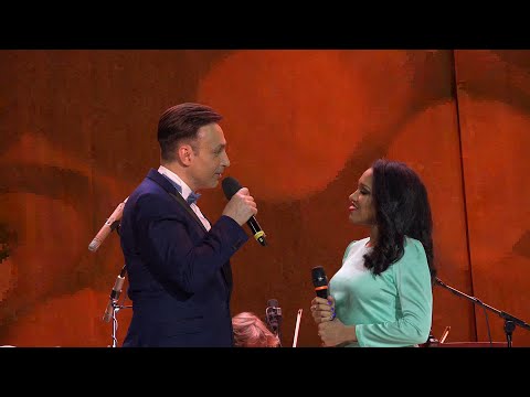 Видео: "Старый клён" - Мари Карне и Владислав Косарев