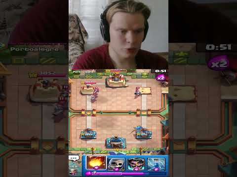 Видео: ВРАГ ВПАЛ В ОТЧАЯНИЕ в Clash Royale #игры #летсплей #clashroyale #прохождение