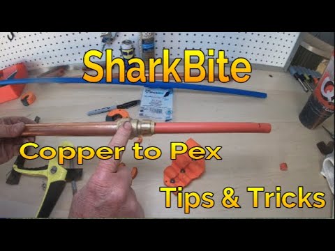 Видео: Как соединить медь с Pex с помощью фитингов SharkBite...