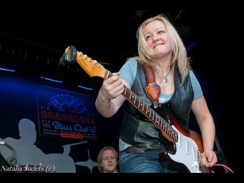 Видео: ФЕДУЛОВА. Синие скромные джинсы