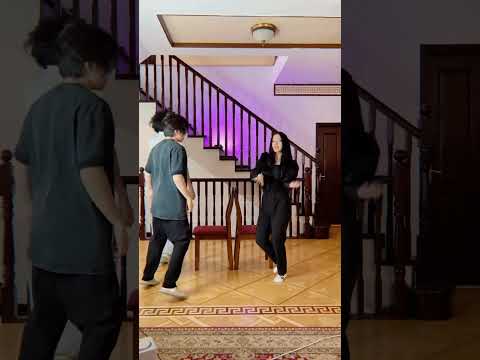 Видео: BIP HOUSE / БИП ХАУС #SHORTS