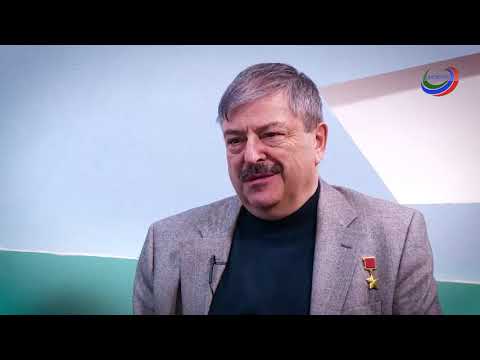 Видео: Жизнь замечательных людей. Муса Манаров