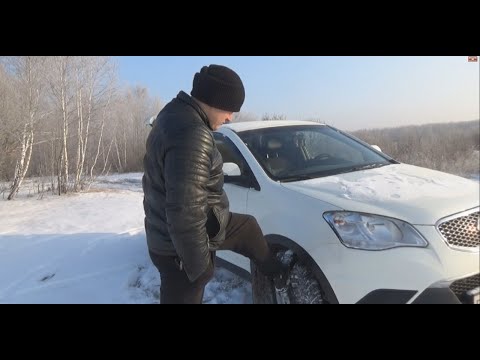 Видео: отзыв  владельца обзор санг енга актиона с двух литровым бензиновым двигателем Ssang Yong Actyon