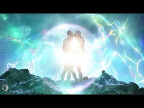 Видео: Близнецовое пламя, притягивайте любовь во сне и просыпайтесь счастливыми