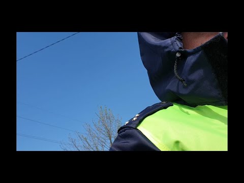 Видео: Предъявите пропуск у нас Карантин. У кого у нас?