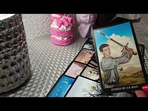 Видео: Някой има послание - Чувства се зле , не може без теб 💥💯❗💌 #тарокарти