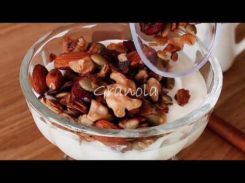 Видео: Легкая и полезная домашняя мюсли (без духовки, хлопья для жарки)