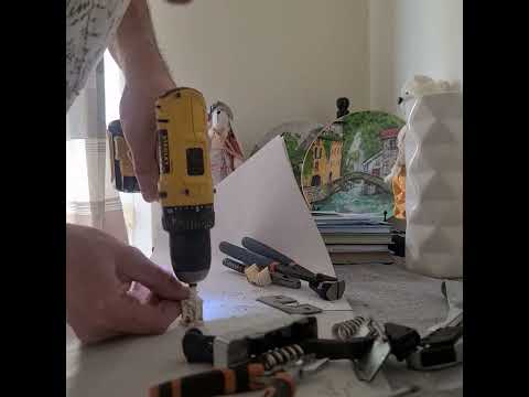 Видео: Mazda cx 5 2011-2013 года ,ремонт ограничителей дверей,фиксаторов дверей ,в домашних условиях