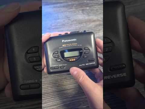 Видео: Кассетный плеер Panasonic RW-V187
