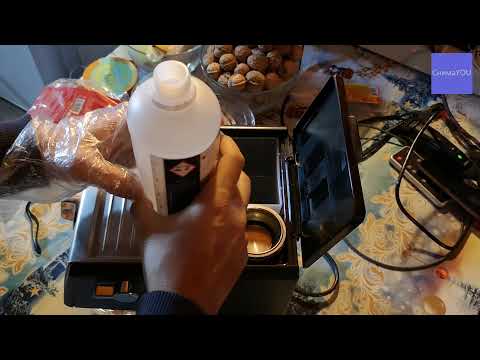 Видео: Очистка от накипи кофемашины с помощью EcoDecalk DeLonghi