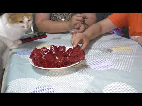 Видео: OBERHOF дегидратор сушит всё! ГРИБЫ, ЯГОДЫ, ОВОЩИ, ФРУКТЫ, МЯСО, РЫБУ.. Сделал ПАСТИЛУ ИЗ КЛУБНИКИ И