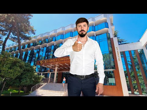 Видео: ОТЕЛЬ В ЦЕНТРЕ АДЛЕРА МИРРОР ФЭМИЛИ (MIRROR FAMILY). Лучшая цена!!! 14.9 млн