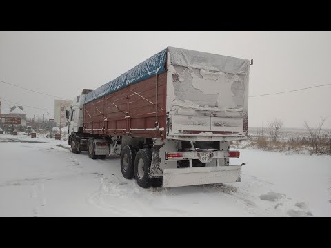 Видео: Зерновоз зимой. Пять месяцев буду ждать. Я стою, а Вы возите✊ Более подробно рассказал о Буратино.