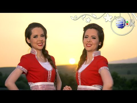 Видео: M & M FILATOVI - NEVENO, MOME UBAVA / Мария и Магдалена Филатови - Невено, моме убава, 2019