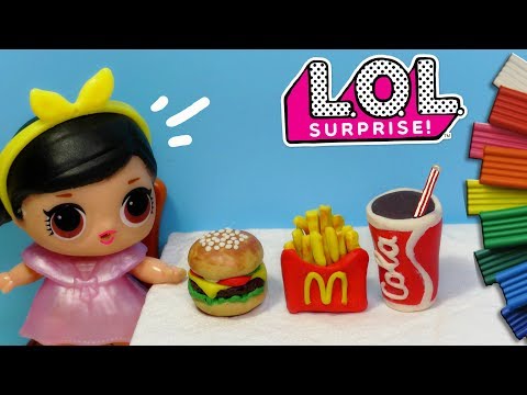 Видео: ЛЕПИМ ГАМБУРГЕР, КАРТОШКА ФРИ и КОКА КОЛА. МАКДОНАЛЬДС из пластилина