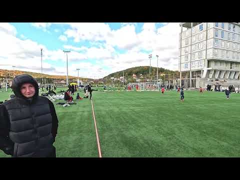 Видео: ФК Ревера (1) vs ФК Олімп Ужгород – LEO CUP 2025 – U9. Львів 16-19.10.2025р.