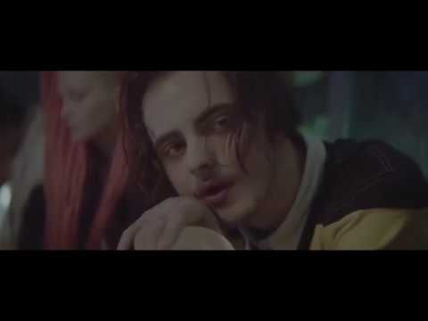 Видео: Пошлая Молли-Ханнамонтана(Fan clip)