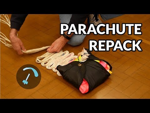 Видео: Переукладка запасного парашюта для парапланеризма — BANDARRA