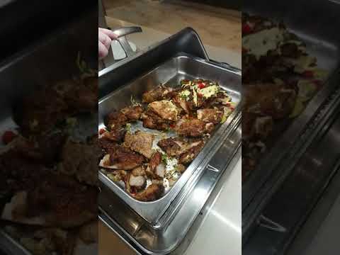 Видео: Шведский стол в Adams Beach Hotel, Cyprus — Ужин