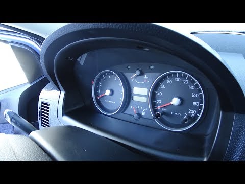 Видео: КАК СНЯТЬ ПРИБОРНУЮ ПАНЕЛЬ HYUNDAI GETZ