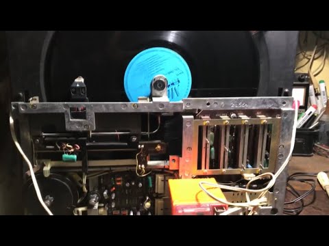 Видео: Каравелла 203 стерео 1986г.