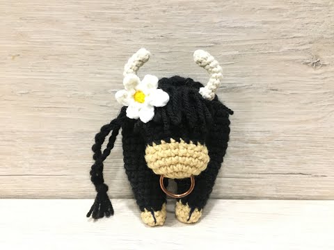 Видео: Вязаный бык крючком. Описание вязания.