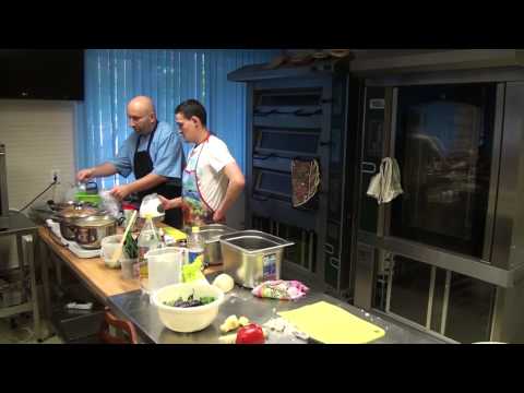 Видео: Сатья дас. КУЛИНАРНЫЙ МАСТЕР-КЛАСС САТЬИ. День 2. 1 часть. Екатеринбург 17.05.2015