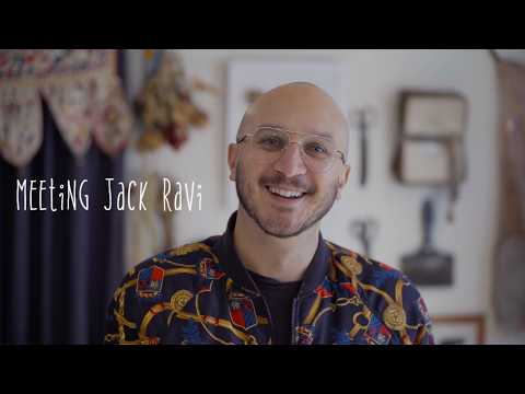 Видео: Визит в студию художника смешанной техники – встреча с Джеком Рави