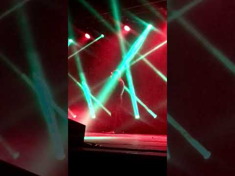 Видео: Юрий Шатунов «Про белые розы», «Медленно уходит осень» и о звании  народ. артиста. Курск,17 мая 2022