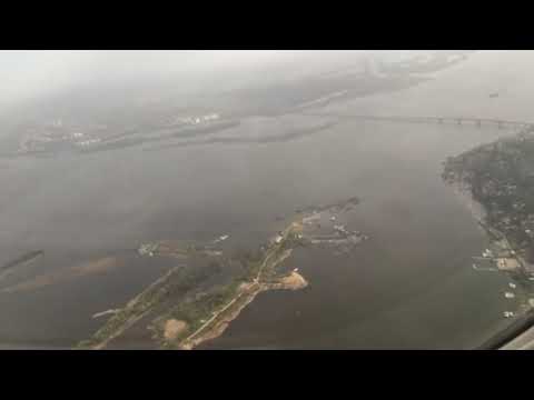 Видео: Саратов взлёт май 2014 Embraer-190