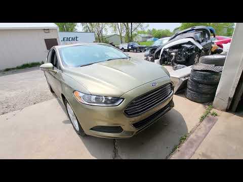 Видео: FORD FUSION (Mondeo) 2013-2020 Замена передних тормозных дисков и колодок.